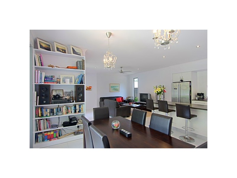 3 Sallywattle Drive, Suffolk Park NSW 2481