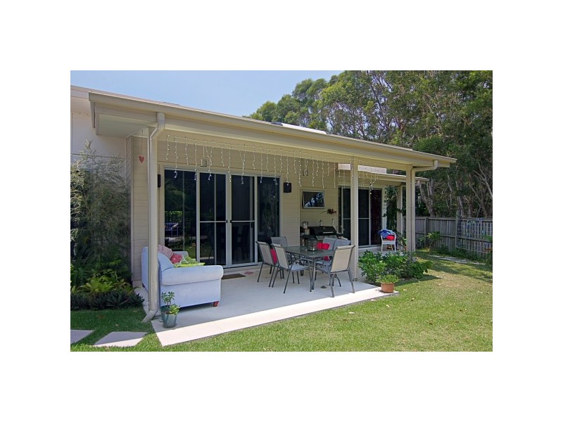 3 Sallywattle Drive, Suffolk Park NSW 2481