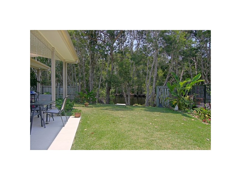 3 Sallywattle Drive, Suffolk Park NSW 2481