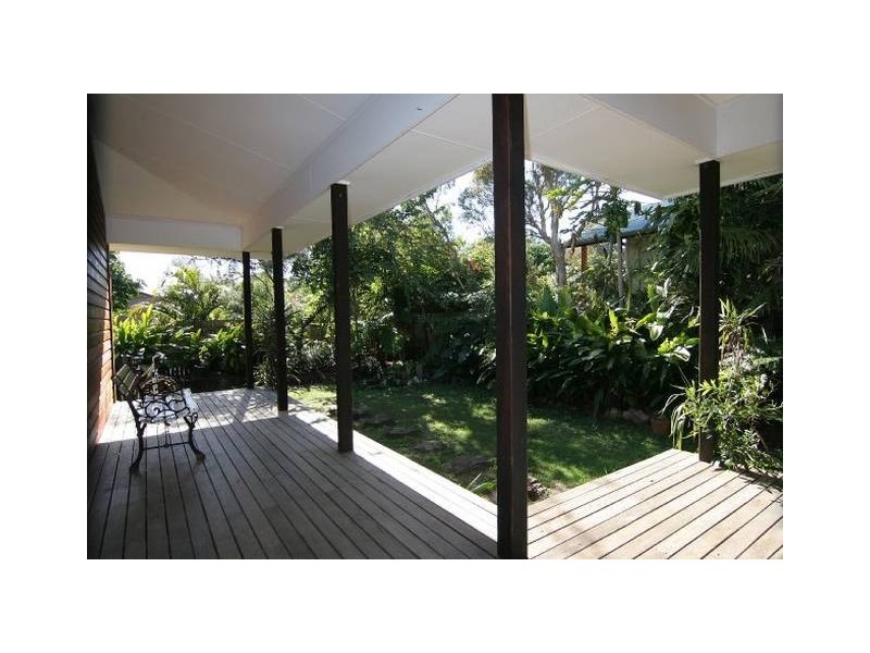 6 Azolla, Byron Bay NSW 2481