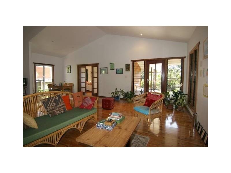 6 Azolla, Byron Bay NSW 2481