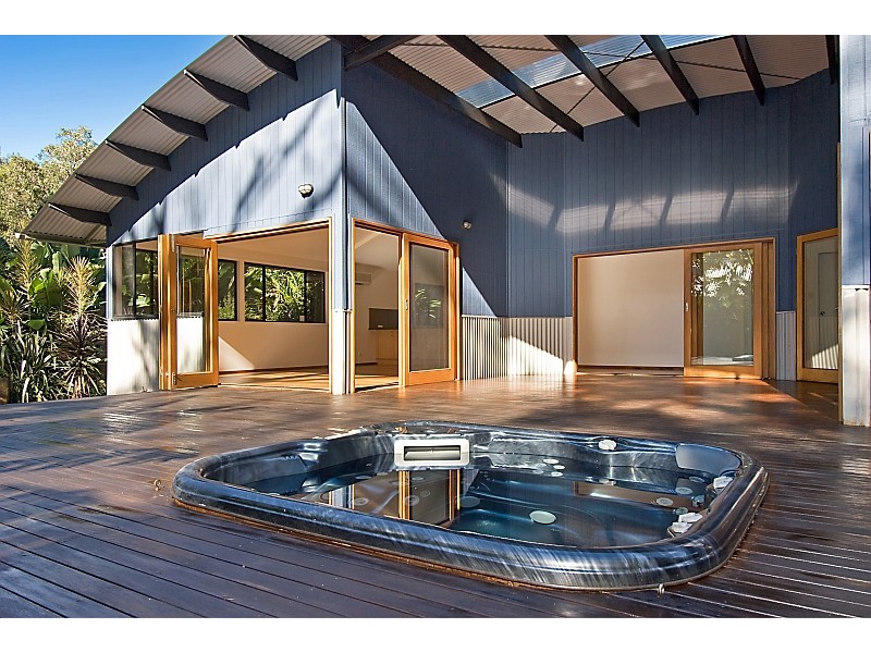 2 Luan Court, Byron Bay NSW 2481