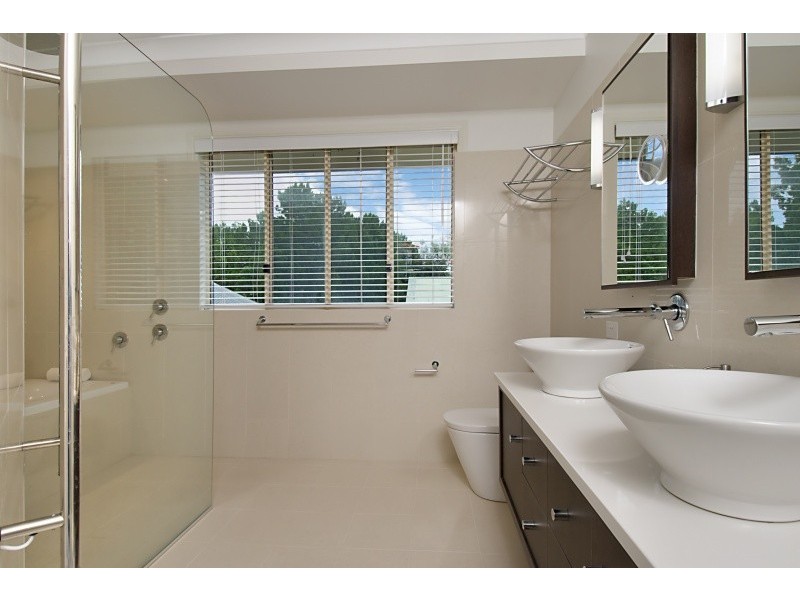 4/2B Kalemajere Drive, Suffolk Park NSW 2481