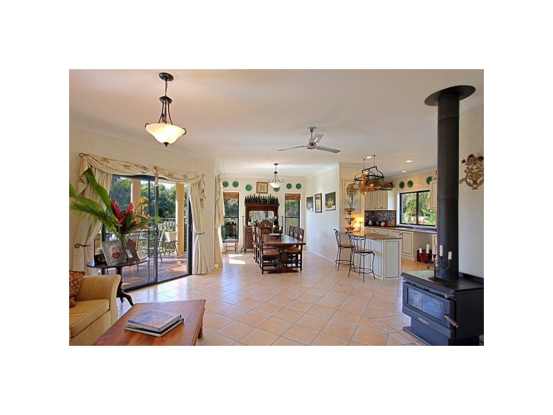 14 Citriadora Drive, Ewingsdale NSW 2481