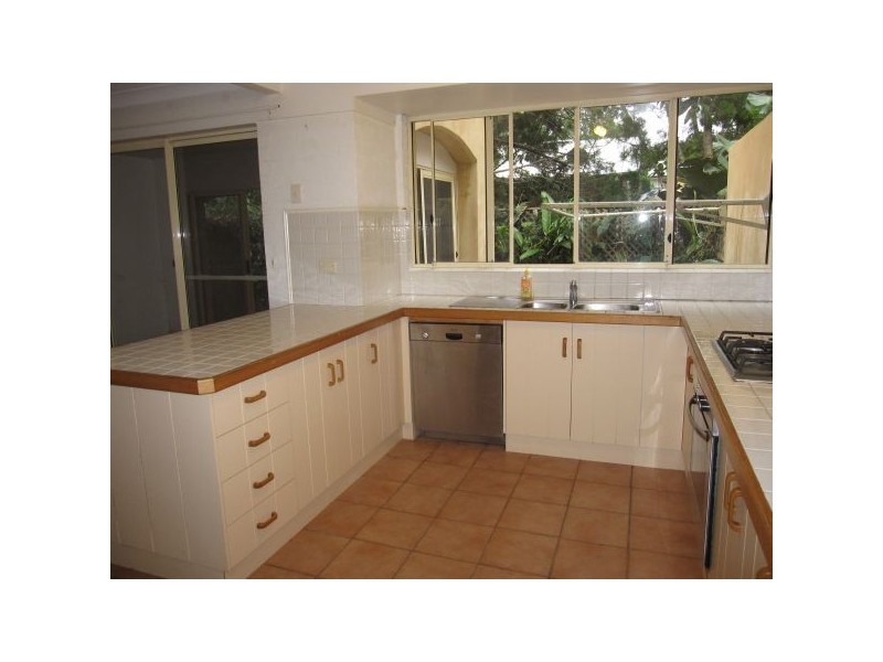 4/7 Oceanside Place, Suffolk Park NSW 2481