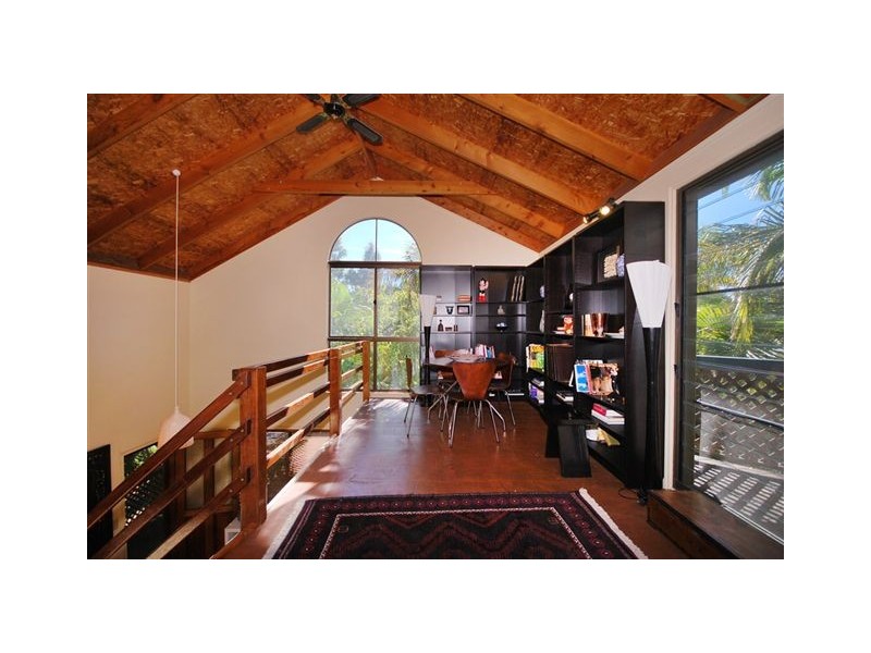 8 Tamarind Court, Suffolk Park NSW 2481