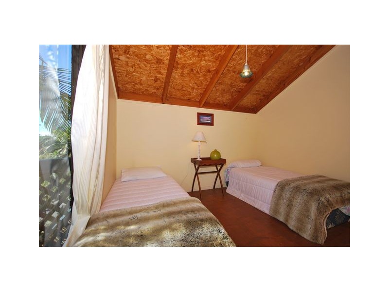 8 Tamarind Court, Suffolk Park NSW 2481