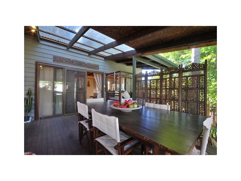 8 Tamarind Court, Suffolk Park NSW 2481