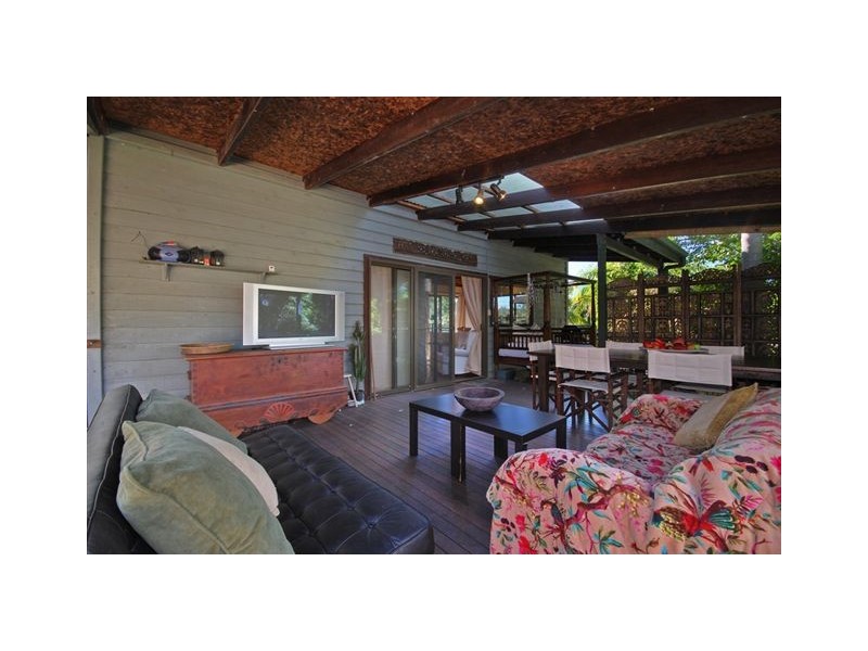 8 Tamarind Court, Suffolk Park NSW 2481