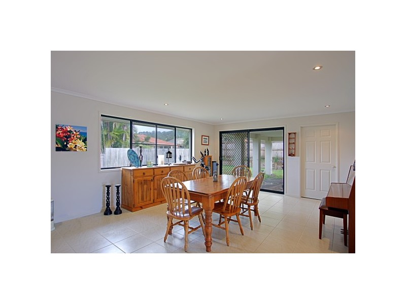 6 Midgenberry Place, Suffolk Park NSW 2481