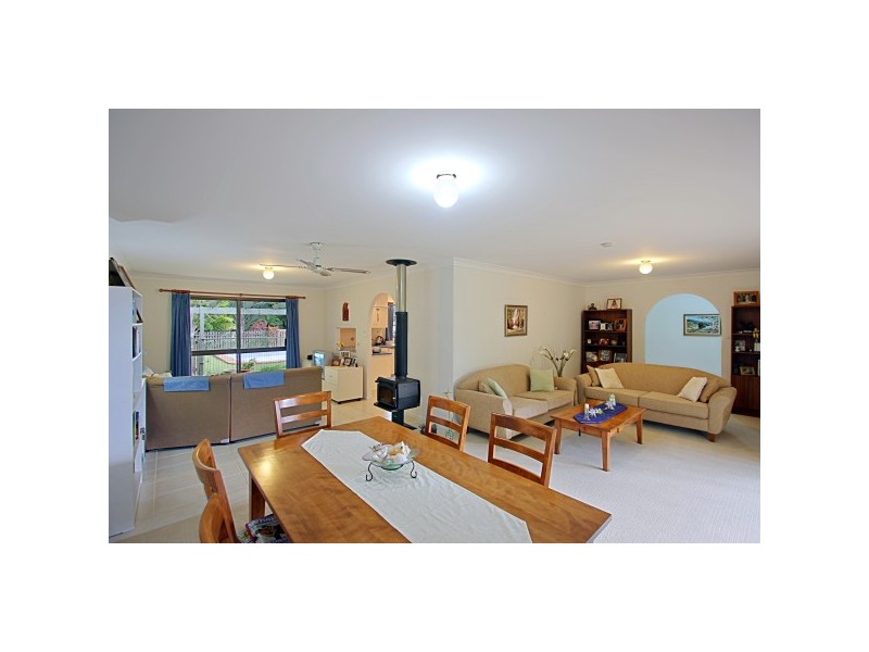 3 Tahra Crescent, Ewingsdale NSW 2481