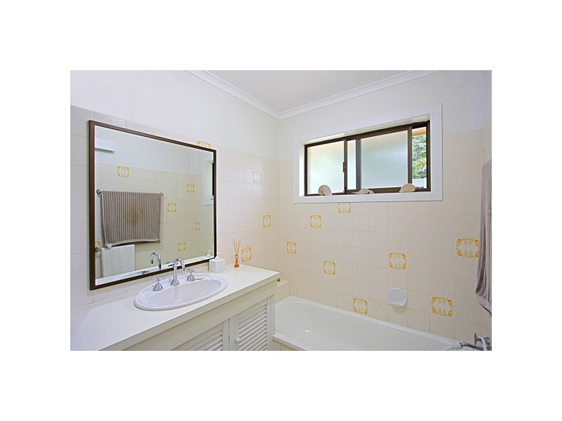 3 Tahra Crescent, Ewingsdale NSW 2481