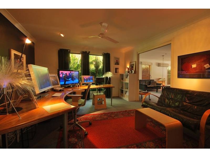 20 Kalemajere Drive, Suffolk Park NSW 2481