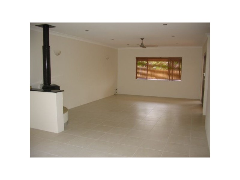 4 Cumbebin Park, Byron Bay NSW 2481