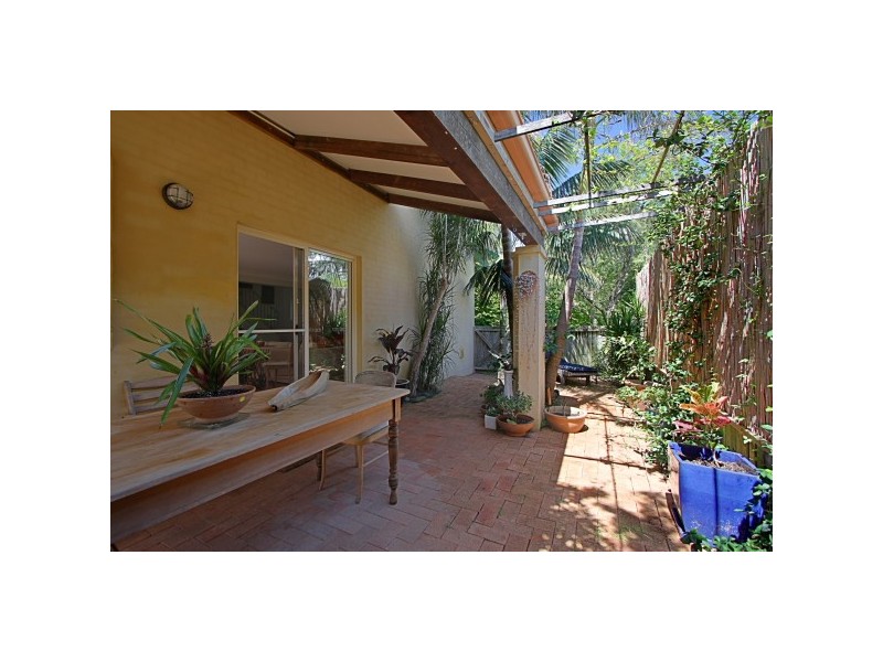 1/7 Oceanside Place, Suffolk Park NSW 2481