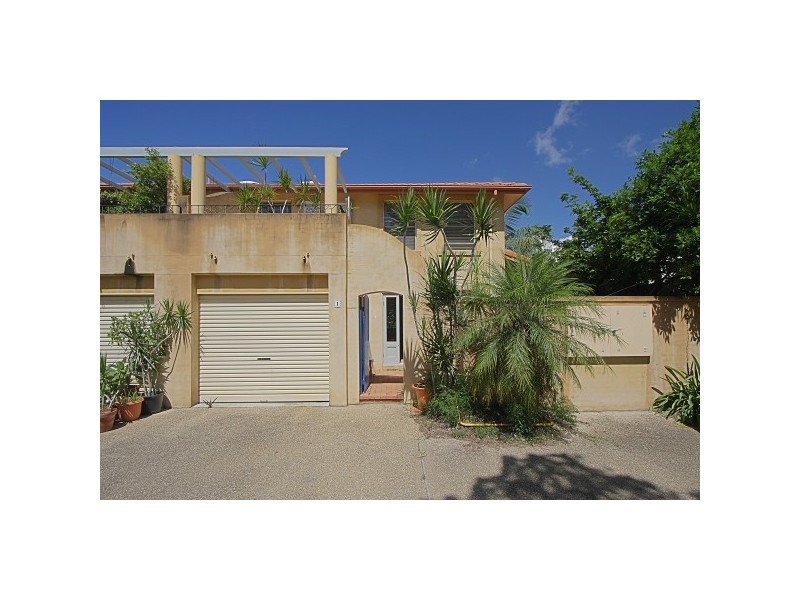 1/7 Oceanside Place, Suffolk Park NSW 2481