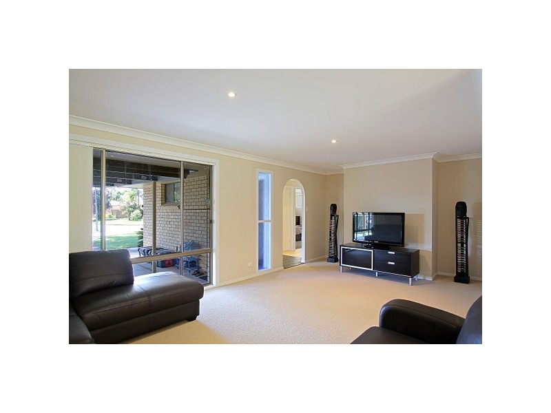 10 Beachside Drive, Suffolk Park NSW 2481