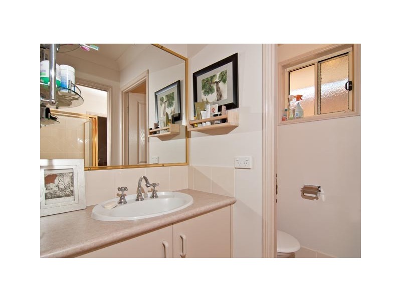 28 Bottlebrush Crescent, Suffolk Park NSW 2481
