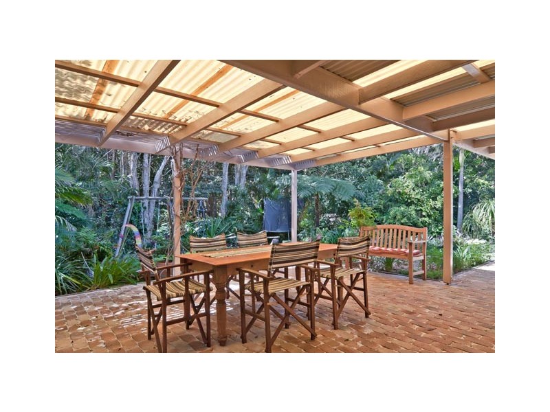28 Bottlebrush Crescent, Suffolk Park NSW 2481