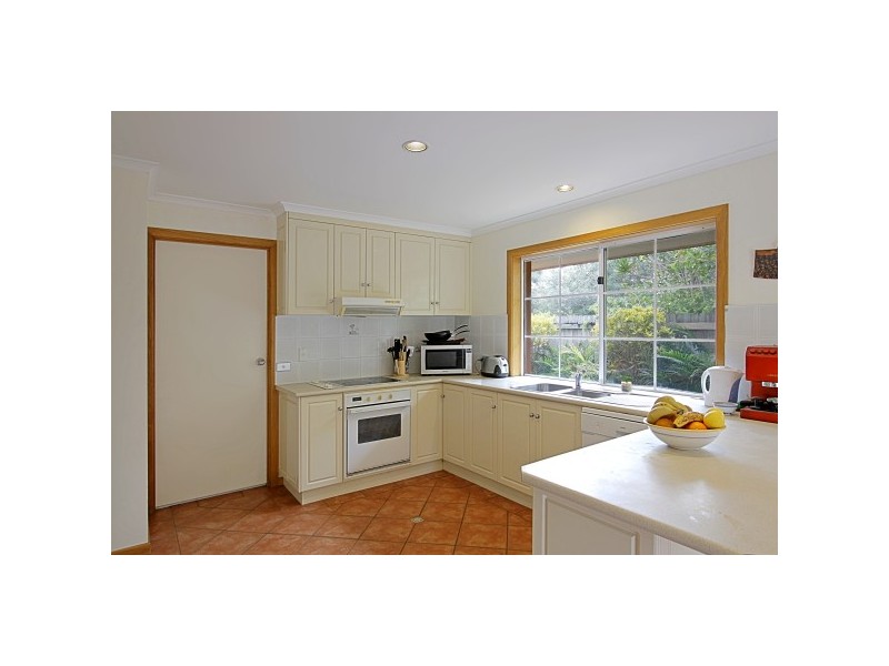 6 Teak Circuit, Suffolk Park NSW 2481