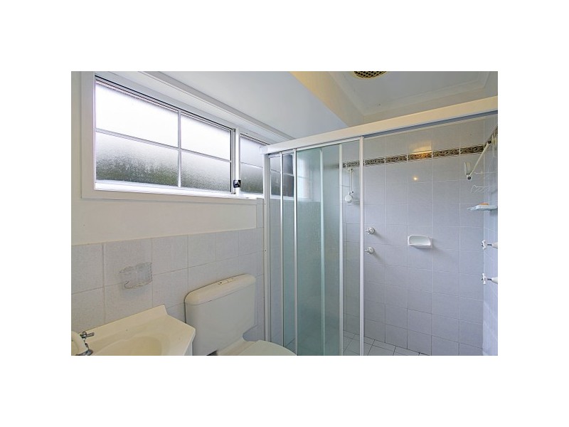 6 Teak Circuit, Suffolk Park NSW 2481