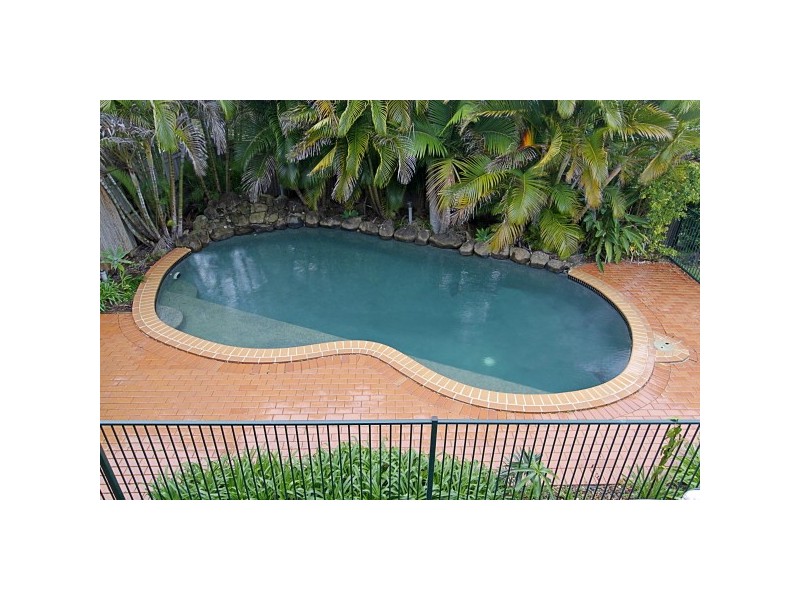 6 Teak Circuit, Suffolk Park NSW 2481