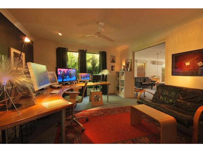 20 Kalemajere Drive, Suffolk Park NSW 2481