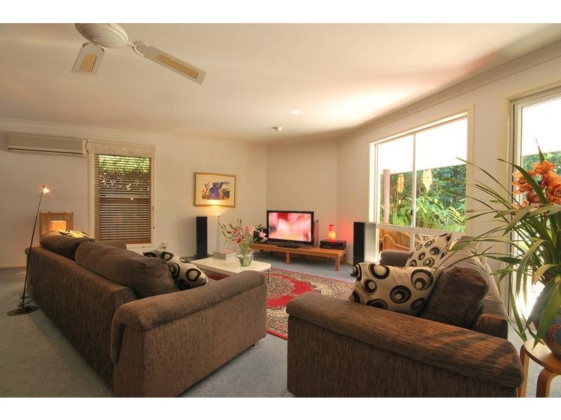 20 Kalemajere Drive, Suffolk Park NSW 2481