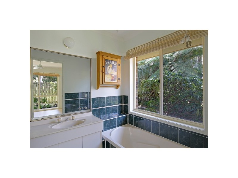 23 Ribbonwood Place, Suffolk Park NSW 2481