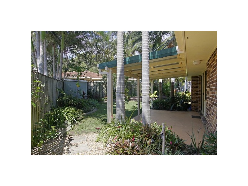 23 Ribbonwood Place, Suffolk Park NSW 2481