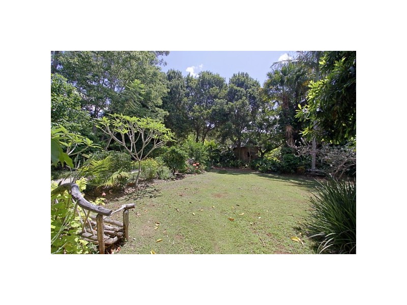 74 Parkway Drive, Ewingsdale NSW 2481