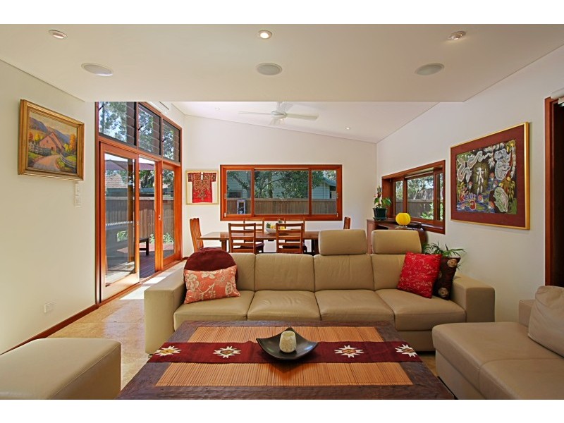 5 Oceanside Place, Suffolk Park NSW 2481