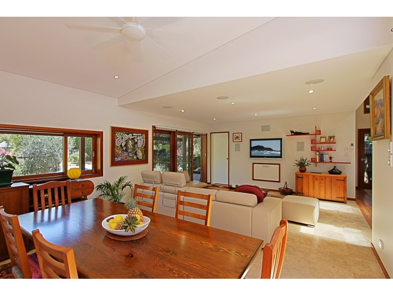 5 Oceanside Place, Suffolk Park NSW 2481