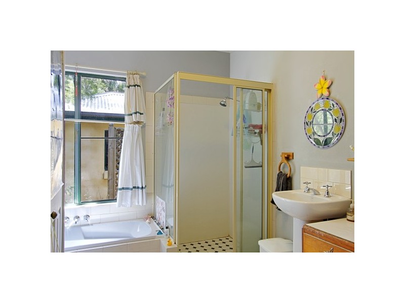 6 Silky Oak Court, Suffolk Park NSW 2481