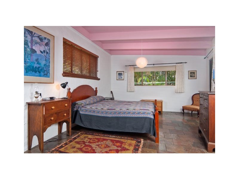 11 Armstrong Street, Suffolk Park NSW 2481