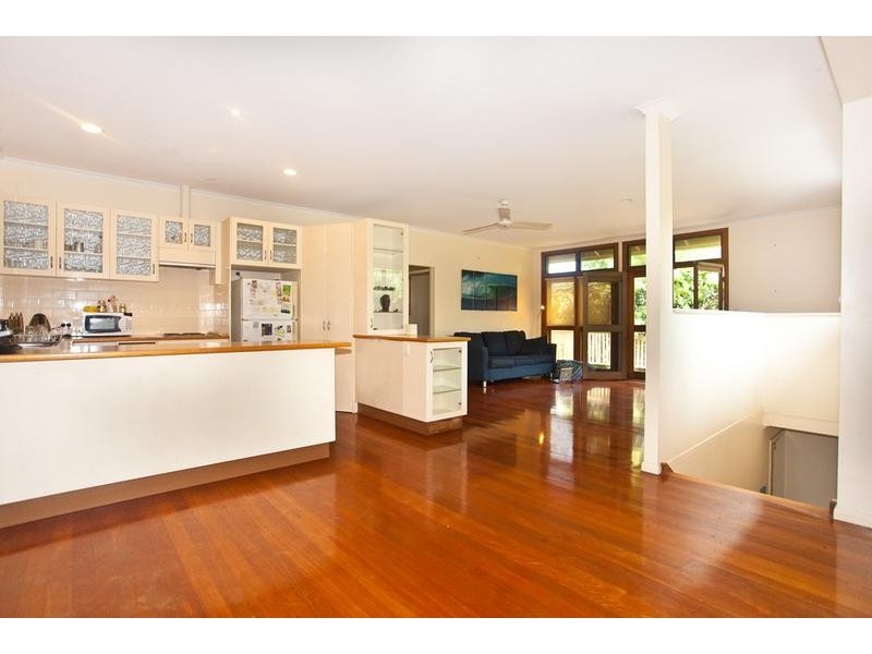 28 Caniaba Crescent, Suffolk Park NSW 2481