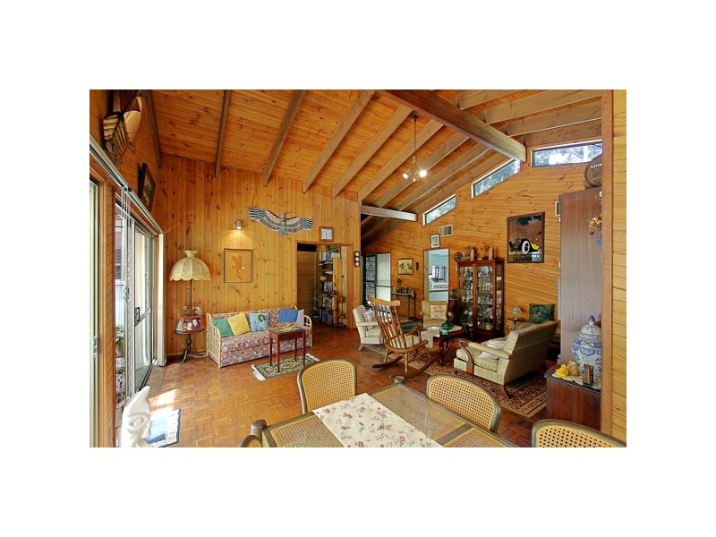 143 Broken Head Road, Suffolk Park NSW 2481