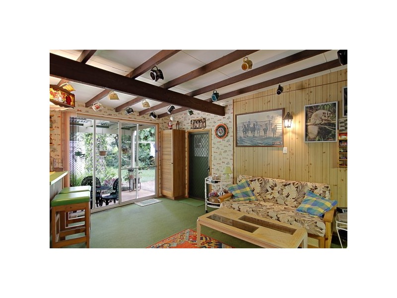 143 Broken Head Road, Suffolk Park NSW 2481