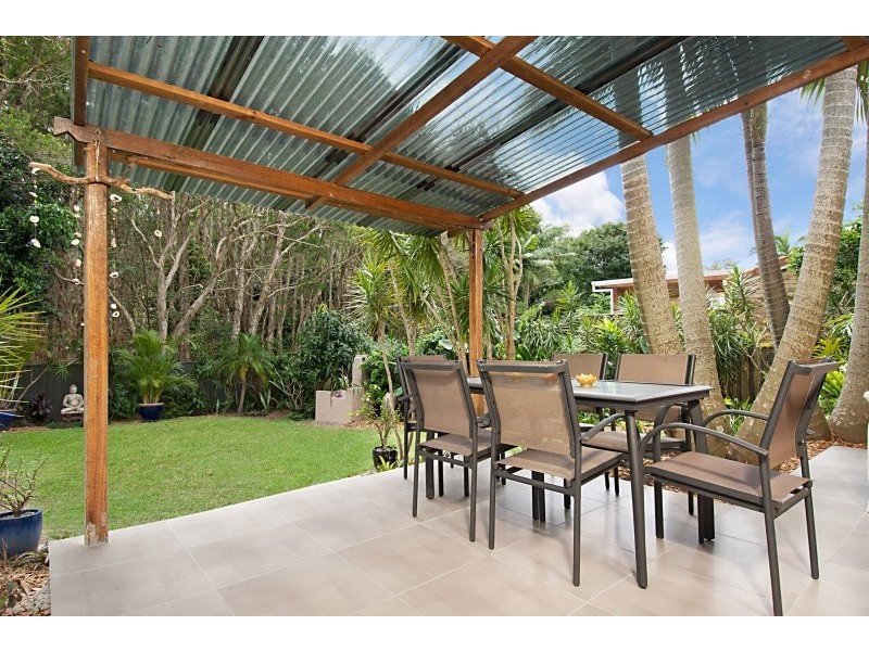 20 Bottlebrush Crescent, Suffolk Park NSW 2481