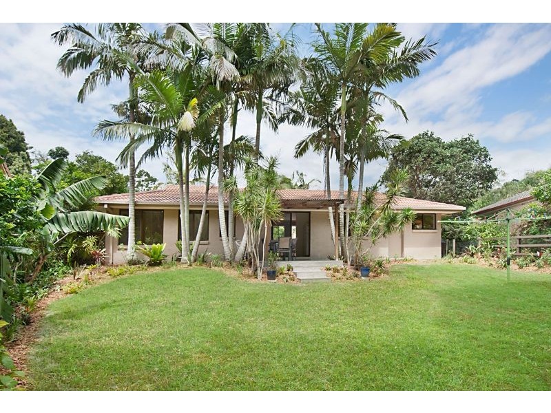 20 Bottlebrush Crescent, Suffolk Park NSW 2481