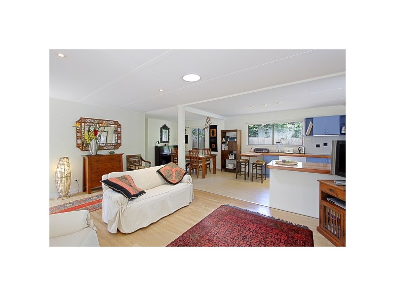 8 Glasgow Street, Suffolk Park NSW 2481