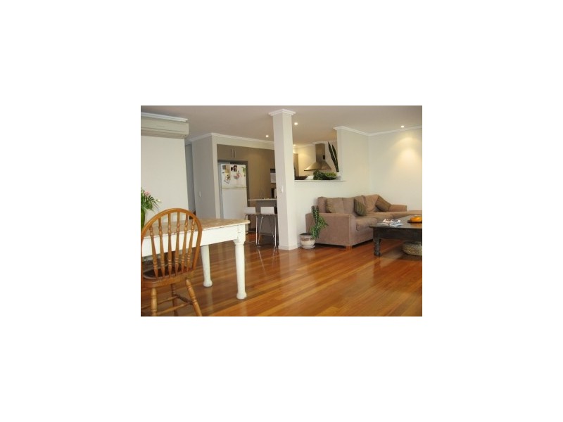 2/6-8 Browning Street, Byron Bay NSW 2481