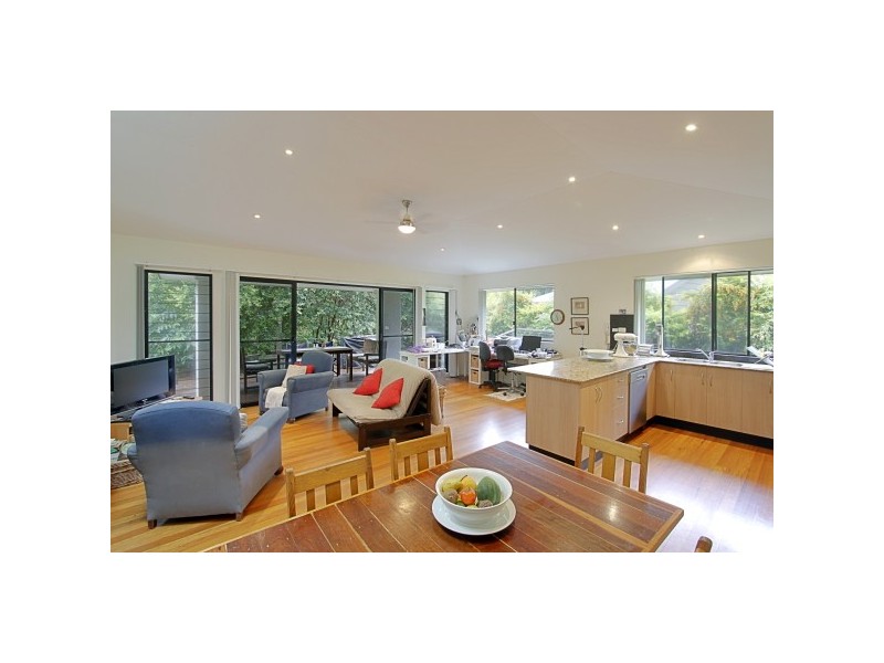 House 13/3 Sallywattle Drive, Suffolk Park NSW 2481