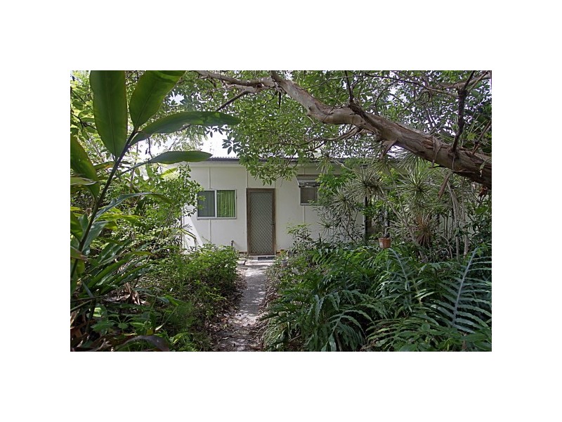 10 Hayter Street, Suffolk Park NSW 2481