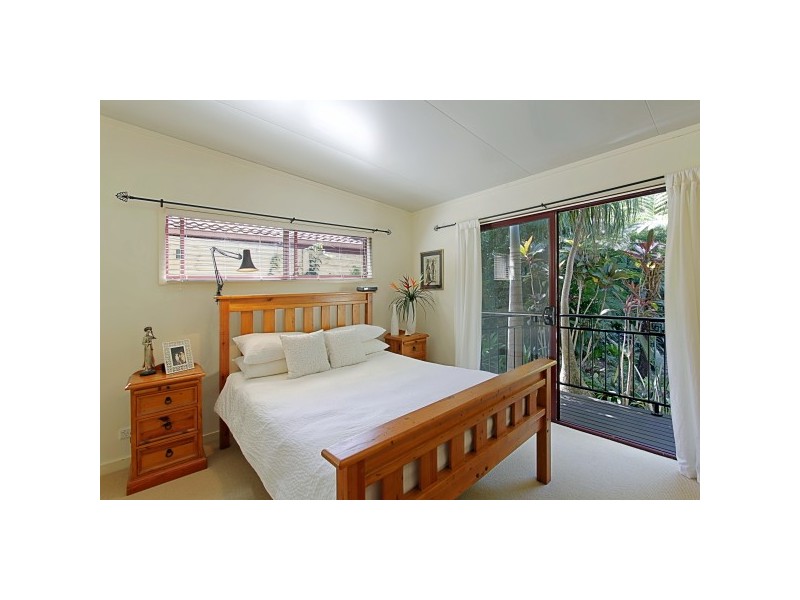 26 Bottlebrush Crescent, Suffolk Park NSW 2481