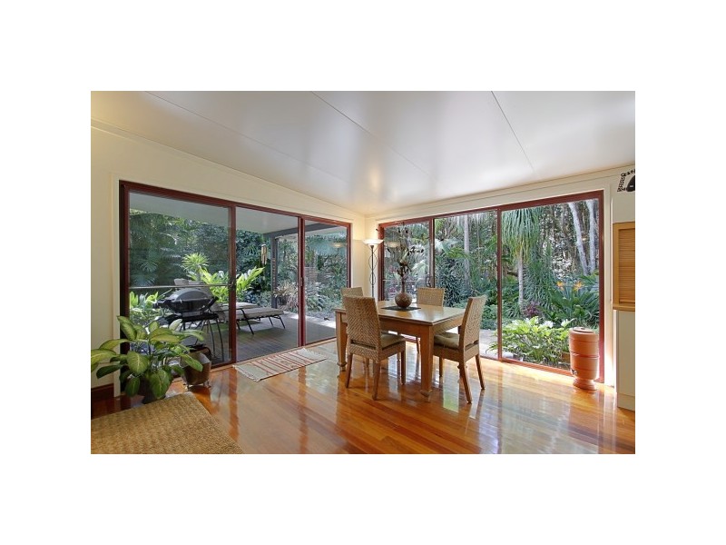 26 Bottlebrush Crescent, Suffolk Park NSW 2481