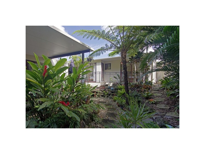 26 Bottlebrush Crescent, Suffolk Park NSW 2481
