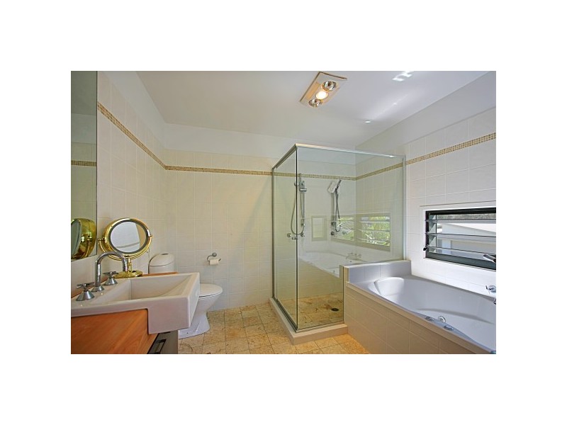 3 Sallywattle Drive, Suffolk Park NSW 2481