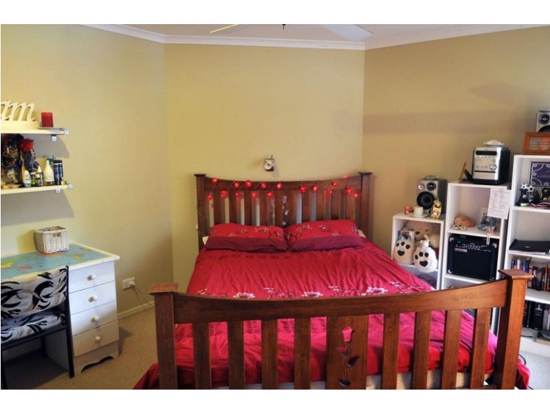 12 Hill View Place, Ewingsdale NSW 2481
