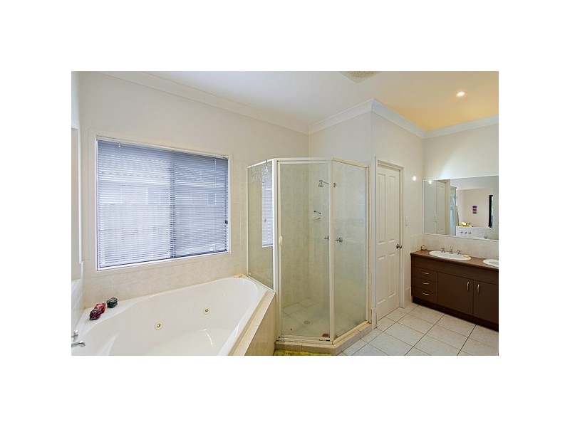 35 Julian Rocks Drive, Byron Bay NSW 2481